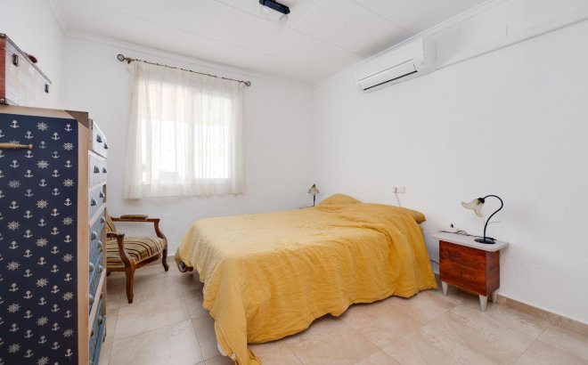 Resale - Villa -
San Fulgencio - La Marina