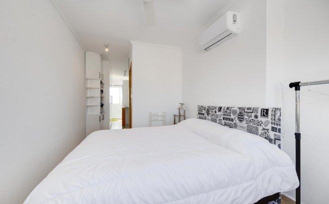 Resale - Villa -
San Fulgencio - La Marina