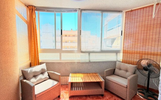 Resale - Apartment -
Torrevieja - Nueva Torrevieja
