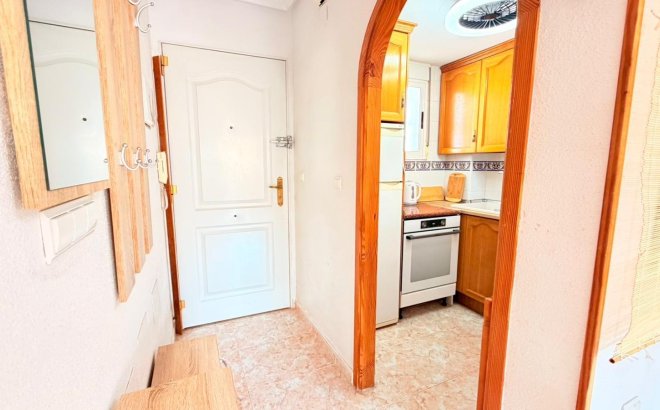 Resale - Apartment -
Torrevieja - Nueva Torrevieja