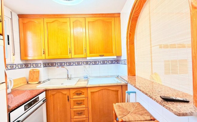 Resale - Apartment -
Torrevieja - Nueva Torrevieja