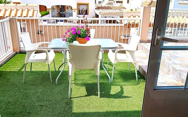 Resale - Town House -
Orihuela Costa - Los Almendros-la Florida