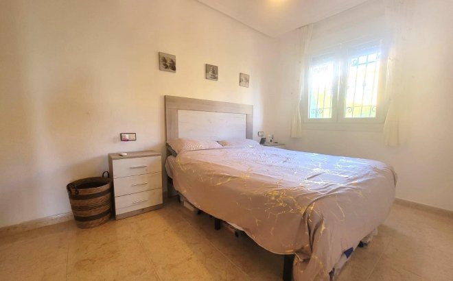 Resale - Town House -
Los Montesinos - Los Montesinos - Urb. La Herrada