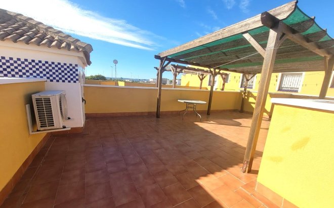 Resale - Town House -
Los Montesinos - Los Montesinos - Urb. La Herrada