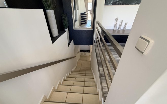 Resale - Villa -
Torrevieja - Costa Blanca