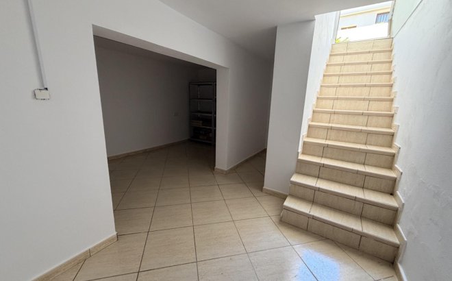 Resale - Villa -
Torrevieja - Costa Blanca