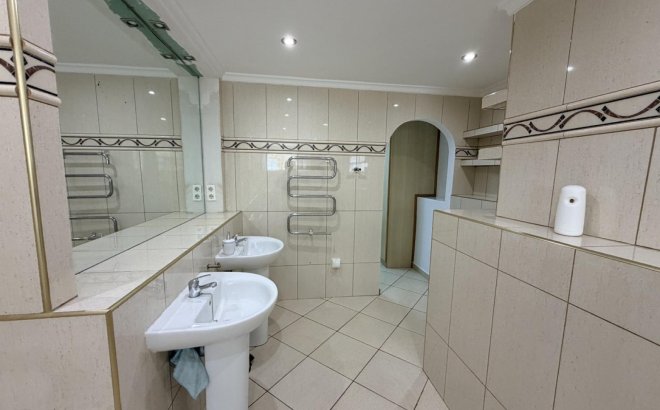 Resale - Villa -
Torrevieja - Costa Blanca