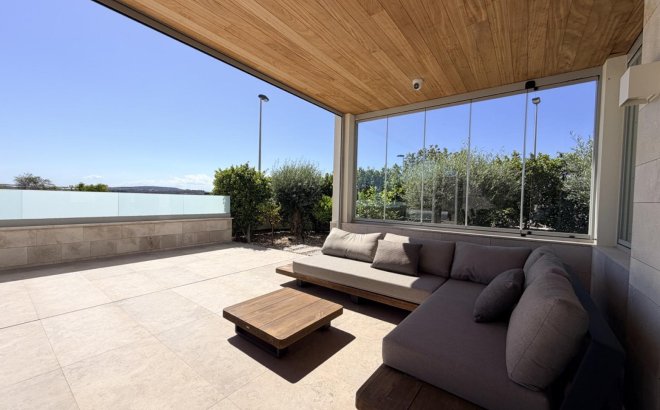 Resale - Villa -
Benijofar - Costa Blanca