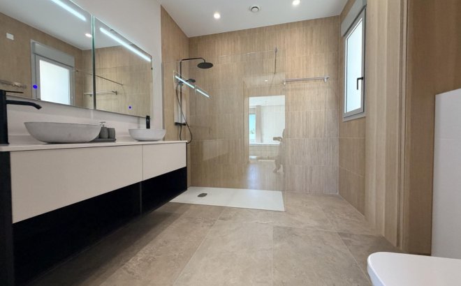 Resale - Villa -
Benijofar - Costa Blanca