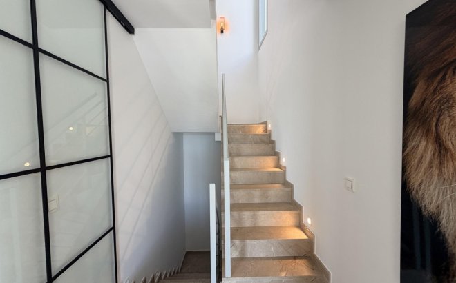 Resale - Villa -
Benijofar - Costa Blanca