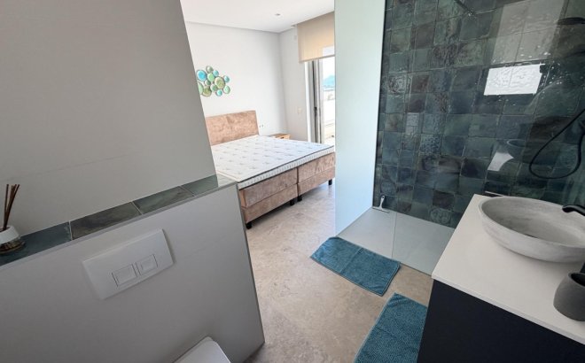 Resale - Villa -
Benijofar - Costa Blanca