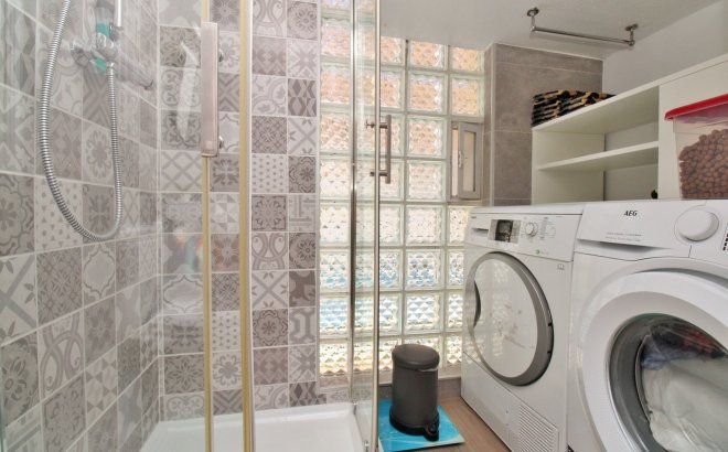 Resale - Town House -
Villamartin - Costa Blanca