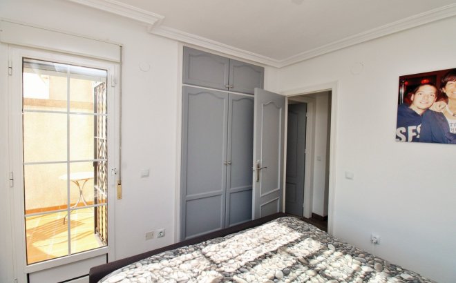 Resale - Town House -
Villamartin - Costa Blanca