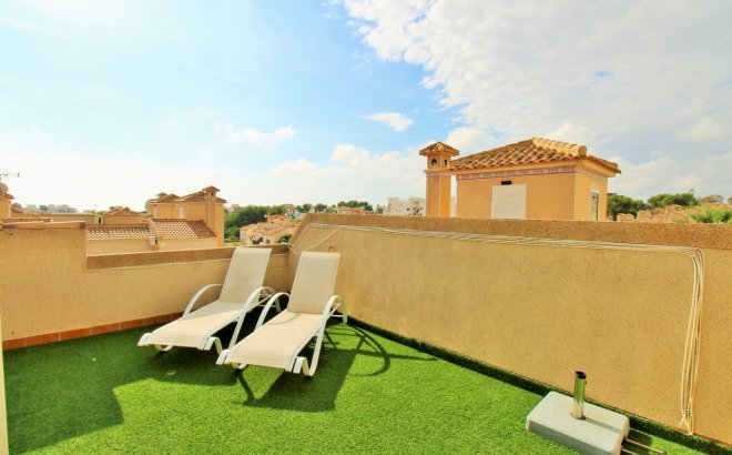 Resale - Town House -
Villamartin - Costa Blanca