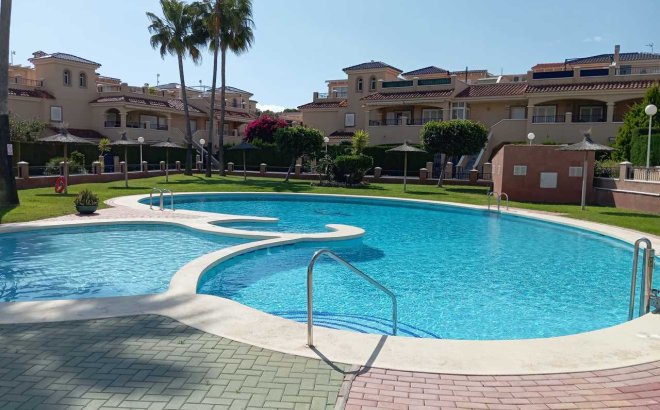 Resale - Town House -
Mil Palmeras - Costa Blanca