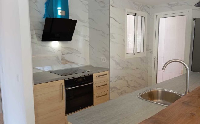 Resale - Town House -
Mil Palmeras - Costa Blanca
