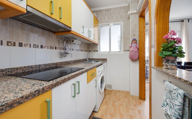 Resale - Apartment -
Torrevieja - Costa Blanca