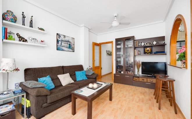 Resale - Apartment -
Torrevieja - Costa Blanca