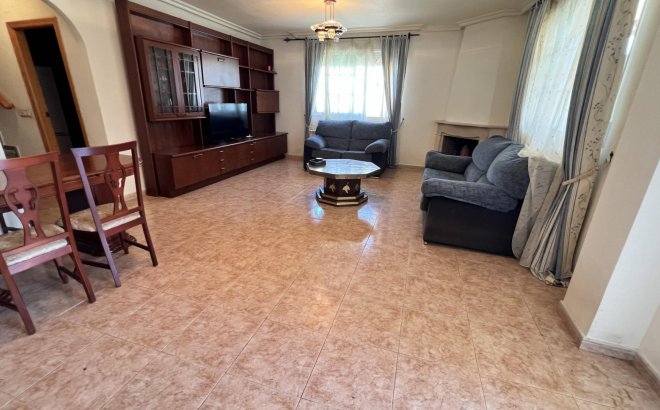 Resale - Semi Detached -
Torrevieja - Aguas Nuevas