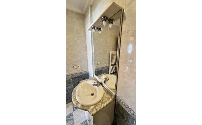 Resale - Semi Detached -
Torrevieja - Aguas Nuevas