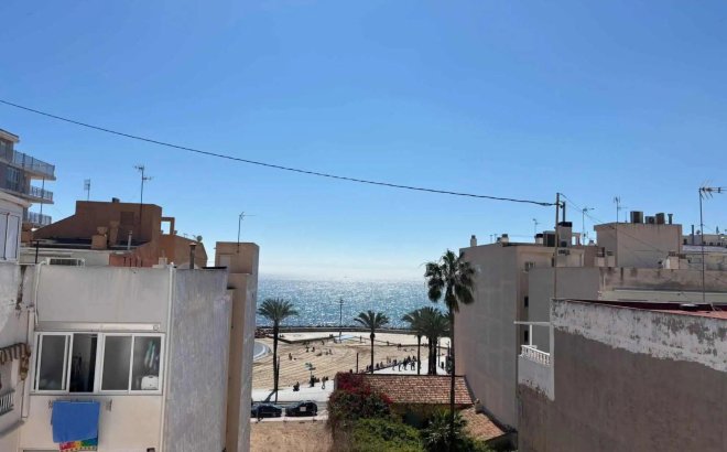 Resale - Penthouse -
Torrevieja - Las Piscinas Naturales