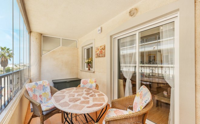 Herverkoop - Appartement -
Orihuela Costa