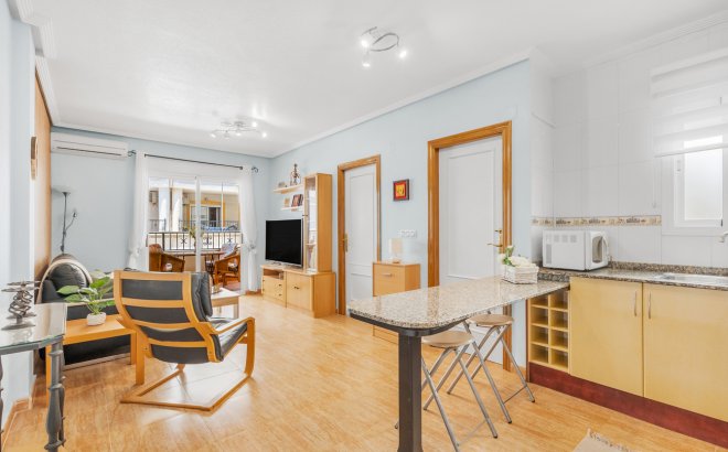 Herverkoop - Appartement -
Orihuela Costa
