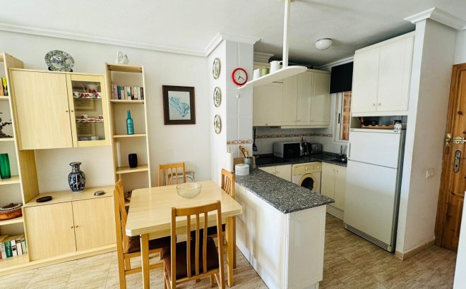 Resale - Apartment -
Torrevieja - Costa Blanca