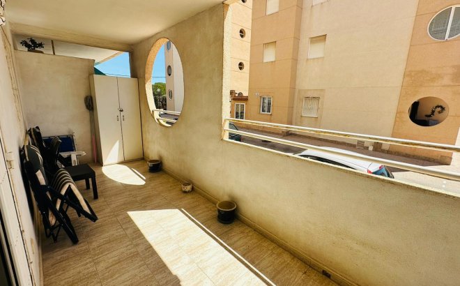 Resale - Apartment -
Torrevieja - Costa Blanca