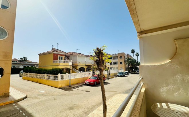 Resale - Apartment -
Torrevieja - Costa Blanca