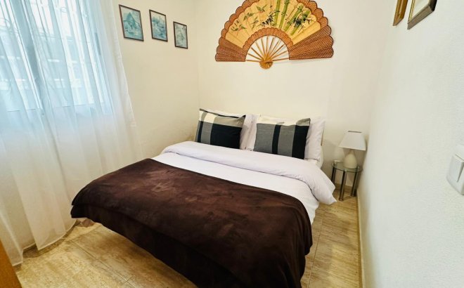 Resale - Apartment -
Torrevieja - Costa Blanca
