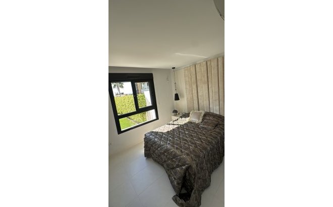 Resale - Dúplex -
Orihuela Costa - Costa Blanca
