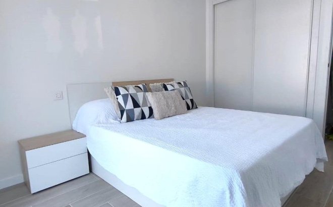 Resale - Town House -
Torrevieja - Sector 25