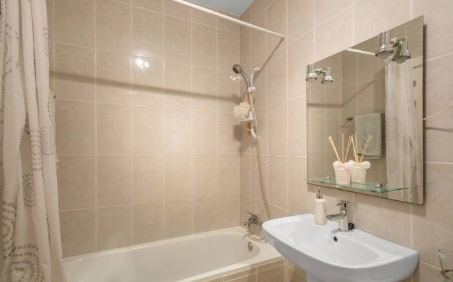 Resale - Villa -
Torrevieja - La Mata