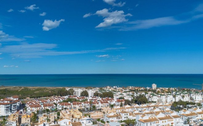 Resale - Villa -
Torrevieja - La Mata