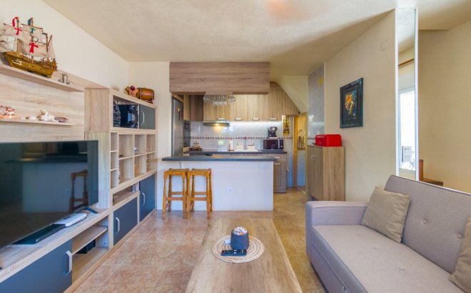 Resale - Town House -
Torrevieja - Nueva Torrevieja