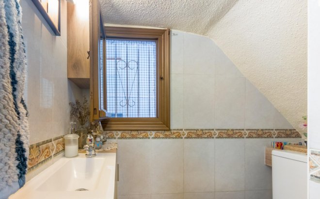 Resale - Town House -
Torrevieja - Nueva Torrevieja