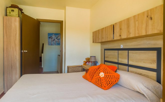 Resale - Town House -
Torrevieja - Nueva Torrevieja