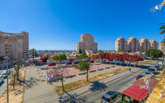 Resale - Town House -
Torrevieja - Nueva Torrevieja