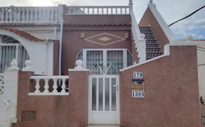 Resale - Town House -
Torrevieja - El Chaparral