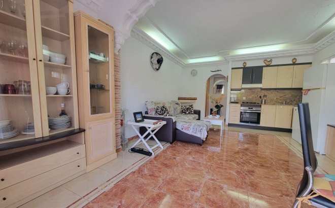 Resale - Town House -
Torrevieja - El Chaparral