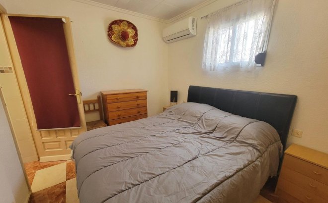 Resale - Town House -
Torrevieja - El Chaparral
