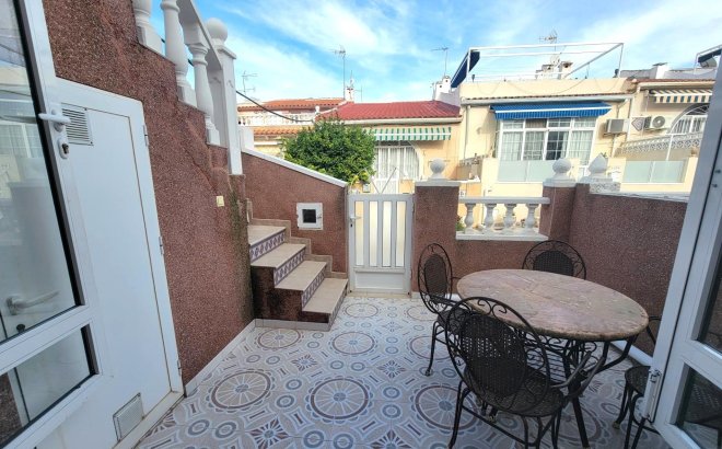 Resale - Town House -
Torrevieja - El Chaparral