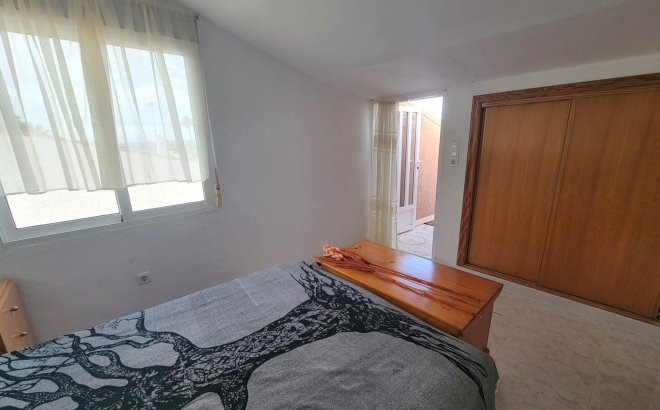 Resale - Town House -
Torrevieja - El Chaparral