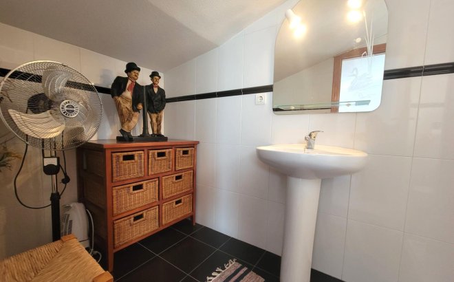 Resale - Town House -
Torrevieja - El Chaparral