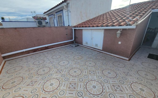 Resale - Town House -
Torrevieja - El Chaparral