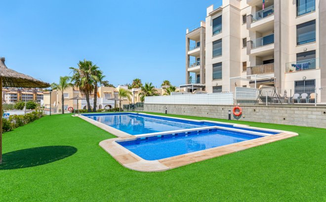 Resale - Apartment -
Villamartin - Costa Blanca