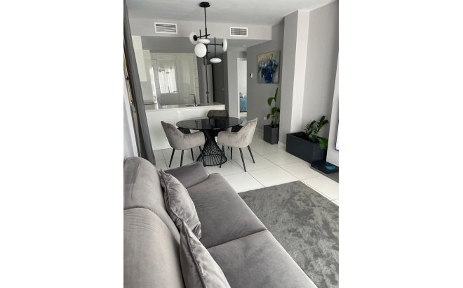 Resale - Apartment -
Villamartin - Costa Blanca