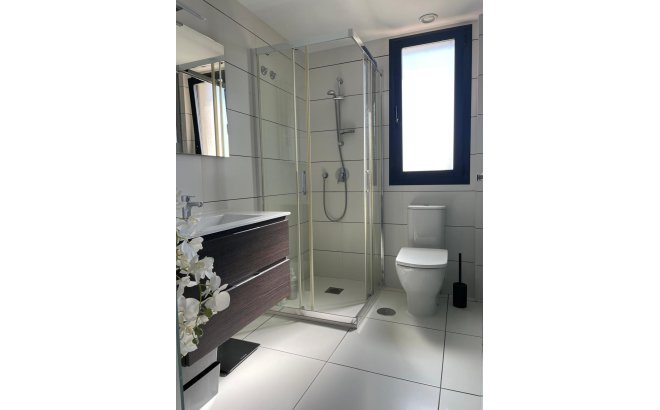 Resale - Apartment -
Villamartin - Costa Blanca