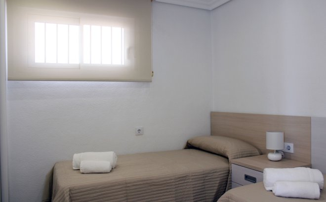 Resale - Apartment -
Mil Palmeras - Costa Blanca